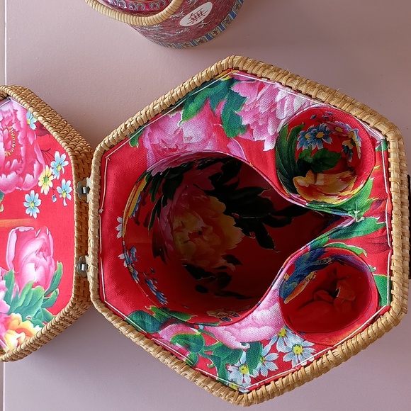 Chinese Famille Tea Set - Picture 12 of 14